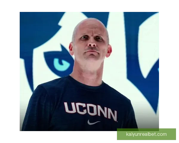 赫尔利曾拒湖人六年七千万合同 称愿听取名帅伊佐教练的分析和建议